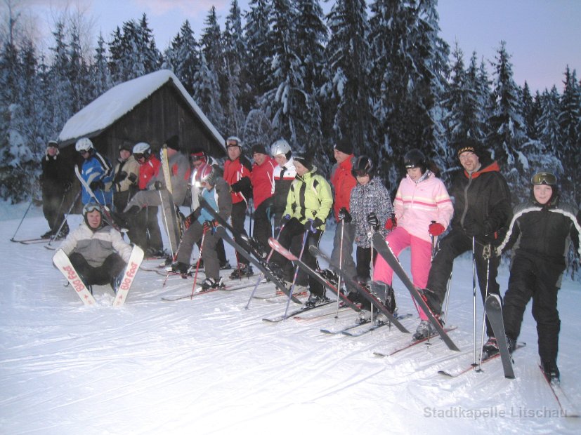 2010_01_30 Skifahren mit der Stadtkapelle (38)